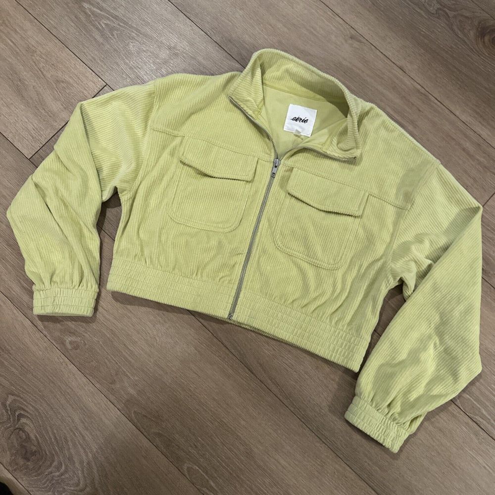 AERIE Groove On Velour Full Zip Cropped Jacket Neon Yellow Womens Small NWOT*